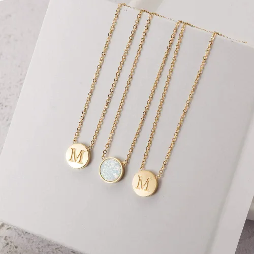 Miniatura 3 de CIUNOFOR Collar chapado en oro con inicial de disco redondo, collar de letra grabada con cadena ajustable para mujeres y niñas
