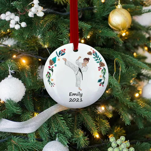 Miniatura 5 de Adorno personalizado de árbol de Navidad de chica morena de karate, adorno de judo