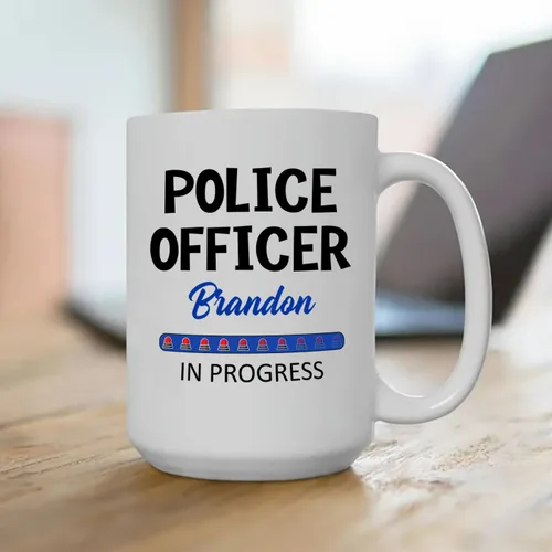 Miniatura 4 de Taza de café personalizada con nombre de oficial de policía en progreso, con nombre de oficial de policía estudiantil, taza de cerámica blanca