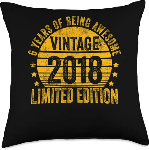 Miniatura 4 de 6 Year Old Vintage 2018 Limited Edition Bday Throw Pillow