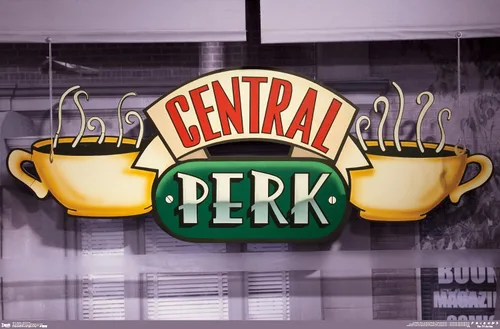 Miniatura 9 de Trends International Friends - Póster de pared de Central Perk, 14.725 x 22.375 pulgadas, versión enmarcada de madera de granero