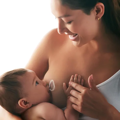 Miniatura 11 de Munchkin® Protector de pezón Flow + con canal transparente para ver el flujo de leche, amamanta con confianza y cumple tus objetivos de lactancia