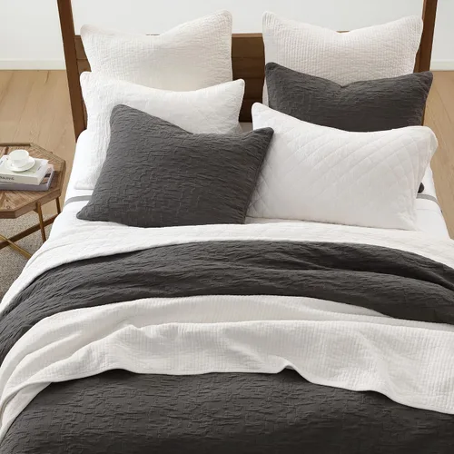 Miniatura 2 de HiEnd Accents Porto Matelassé - Juego de edredón de 3 piezas con fundas de almohada, tamaño Queen, algodón gris carbón texturizado, moderno