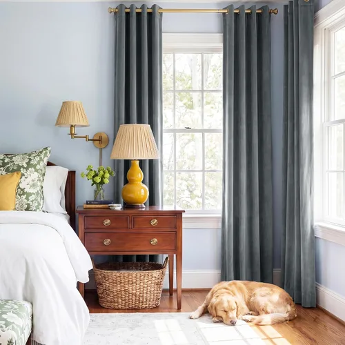 Miniatura 98 de StangH Cortinas de Terciopelo Verde Esmeralda de 96 Pulgadas - Cortinas Opacas de Terciopelo de Lujo Súper Suaves, Elegante Cobertura de Ventana