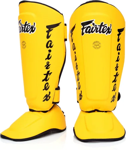 Miniatura 9 de Fairtex Espinilleras SP7 Muay Thai para hombres, mujeres y niños Espinilleras fabricadas con cuero Syntek y son de primera calidad, ligeras