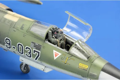 Miniatura 4 de Eduard Models F-104G NATO Fighter Edición Limitada Modelo Kit