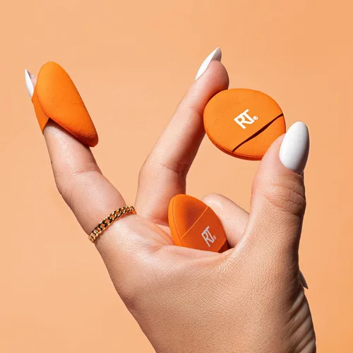 Miniatura 7 de Real Techniques Mini Miracle Concealer Puff Trio, pequeña esponja de maquillaje para base líquida y crema y corrector, ocultación específica, apto