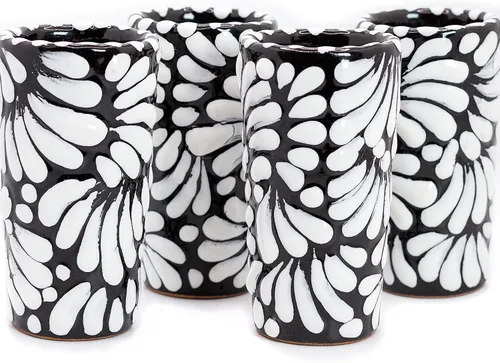 Miniatura 10 de Juego de 4 vasos de chupito Talavera auténticos mexicanos para tequila - Pintados a mano - 2 Oz (Flores naranjas)