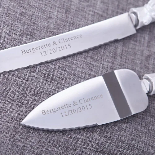Miniatura 4 de Accesorios de boda - Juego de cuchillos y servidores personalizados, rosa en flor