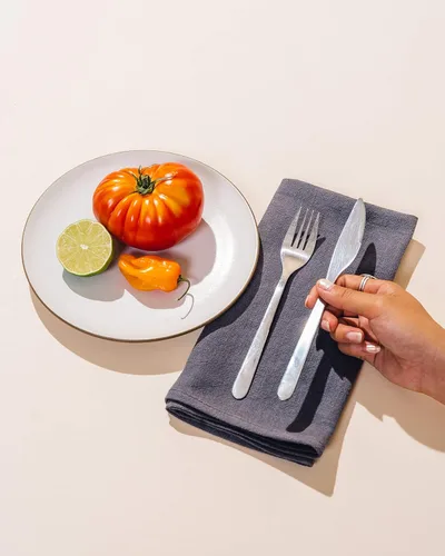 Miniatura 4 de Caldo Servilletas de lino – Rústicas – Tela suave y duradera – Lavable y reutilizable – Paquete de 4 – 20 x 20 pulgadas (pizarra)