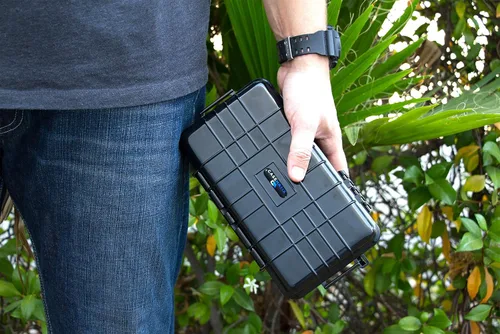 Miniatura 6 de CASEMATIX Estuche rígido pequeño impermeable de 9.5 pulgadas con espuma personalizable para electrónica portátil, herramientas y accesorios, funda