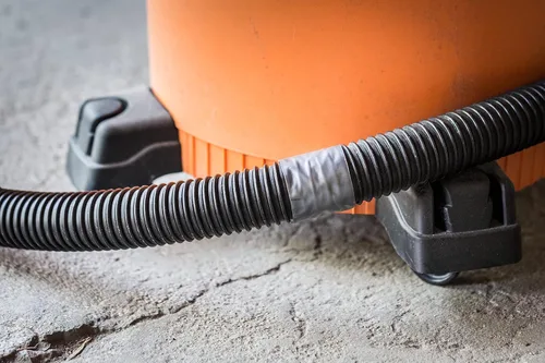 Miniatura 4 de Cinta Adhesiva T-Rex de Servicio Pesado con Respaldo Resistente a los Rayos UV e Impermeable para Reparaciones Ferozmente Fuertes, 1.88" x 30 Gris