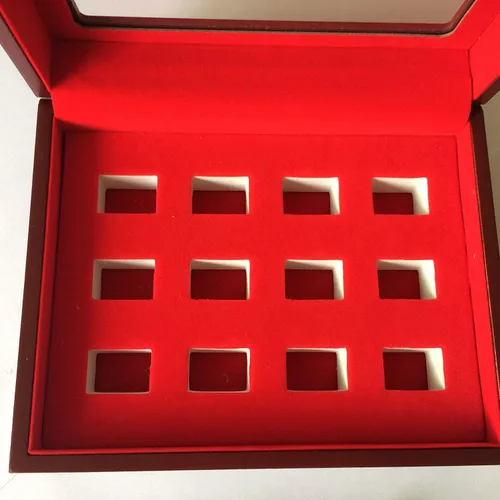 Miniatura 7 de JunningGor 12 Agujeros Campeonato Big Heavy Ring Display Case Joyero de madera Terciopelo Rojo Interior (Rojo)