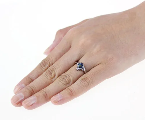 Miniatura 5 de Anillo Claddagh de plata de ley con topacio místico y circonita cúbica, 0.354in (tamaño 3 a 13)