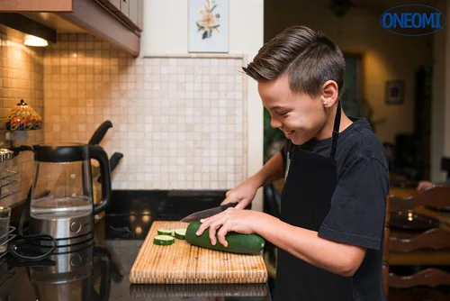 Miniatura 7 de Delantal para niños, pequeño, 100% algodón con una correa ajustable para adaptarse a todas las edades Negro