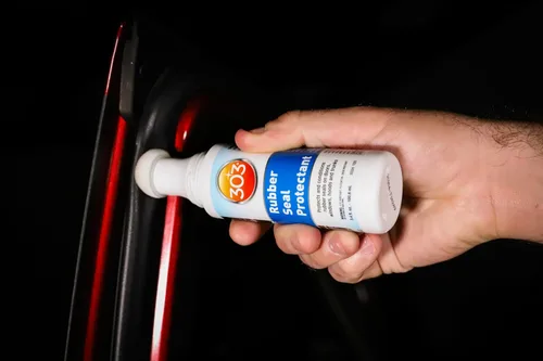 Miniatura 6 de 303 Products Protector de Sellos de Goma – Protege y Acondiciona los Sellos en Puertas, Ventanas, Capós, Maleteros – Rejuvenece