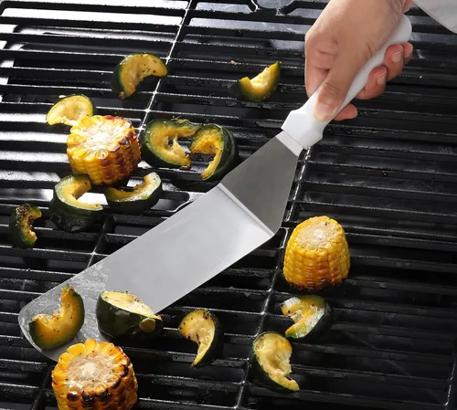Miniatura 7 de New Star Foodservice 36213 Espátula/volteadera para parrilla con mango de plástico flexible, 36,8 cm, blanca
