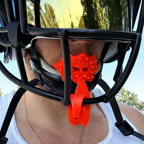 Miniatura 5 de Loudmouth - Protector bucal de fútbol, boquilla de fútbol 3D SpikeSurge con correa, se adapta a adultos y jóvenes, accesorios de fútbol