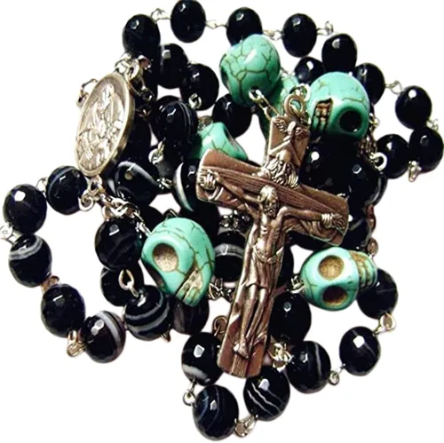 elegantmedical Collar de regalo católico hecho a mano con cuentas de calaveras y ágata negra, rosario, cruz, crucifijo católico, regalo para hombre