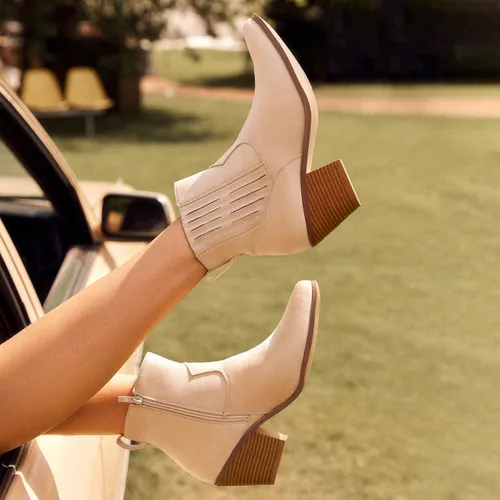 Miniatura 6 de TINSTREE Botines occidentales para mujer, puntera puntiaguda, tacón medio, estilo Chelsea con cremallera lateral, elástico