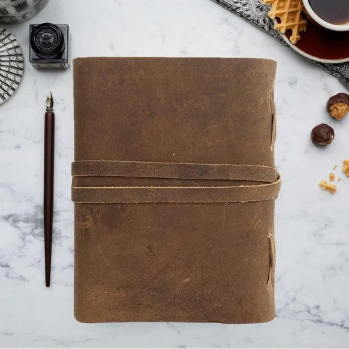 Miniatura 7 de Diario de Cuero Vintage Diario de Viaje Retro, Un Cuaderno de Papel Hecho a Mano Exclusivo con Diario Encuadernado en Cuero con Llave Diario Vintage