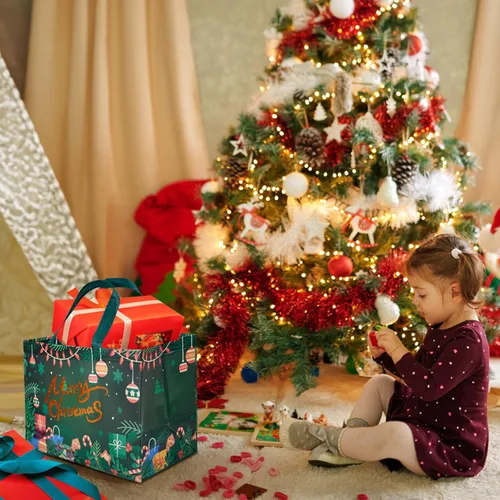 Miniatura 4 de YANGTE Paquete de 16 bolsas de Navidad con asas, bolsas de regalo no tejidas, 12.8" 9.8" 6.7" 16-Pack De