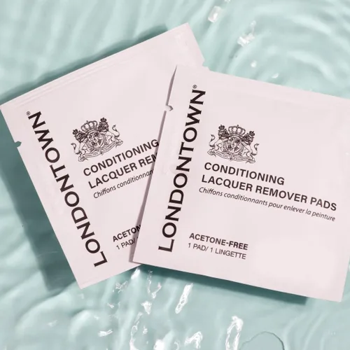 Miniatura 9 de LONDONTOWN Nail Polish Remover Set – Acetone-Free remover, Gentle Non-Drying Pads, Conditions Nails & Cuticles, Removes Regular & Glitter Polish