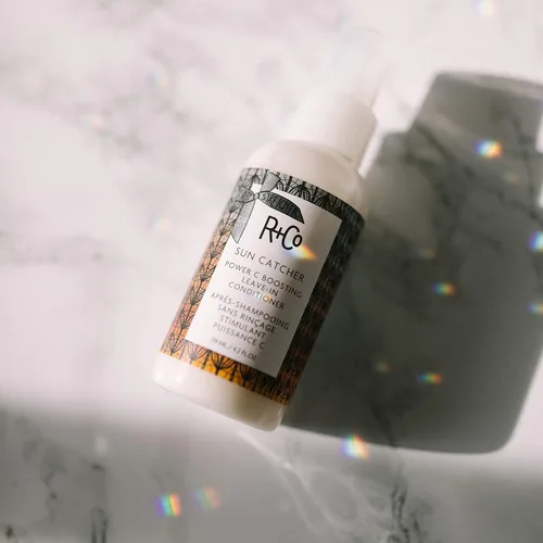 Miniatura 2 de R+Co SUN CATCHER Vitamin C Leave-In Conditioner – Hydrating & Detangling Hair Treatment, Adds Shine & Protects Hair, All Hair Types