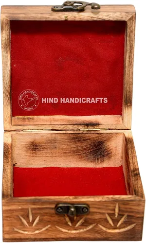 Miniatura 7 de Urna de madera antigua hecha a mano con grabado del árbol de la vida tallada a mano para mujeres y hombres, joyas Acentos de decoración del hogar
