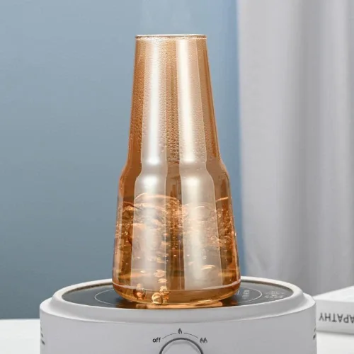 Miniatura 5 de Sizikato Jarra de agua de vidrio de borosilicato ámbar de 26 onzas con vaso de cristal.