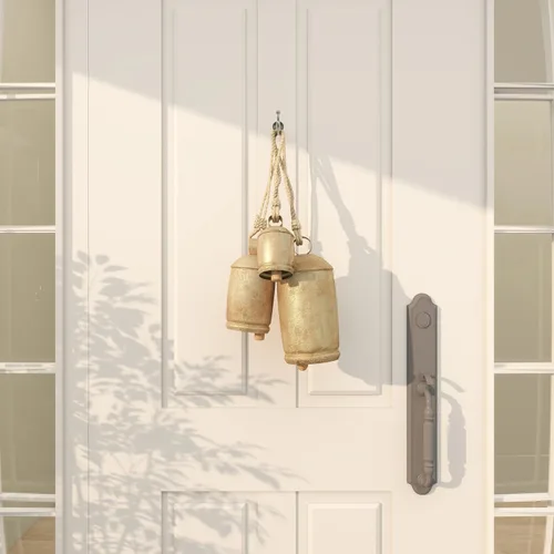 Miniatura 8 de Deco 79 - Campanas de vaca gigantes XL decorativas de metal dorado con cuerda de yute para colgar, juego de 3 campanas de 10 pulgadas, 8 pulgadas