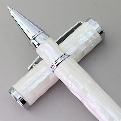 LACHIEVA LUX Elegante bolígrafo de nácar con repuesto alemán, juego de regalo prémium para hombres, mujeres y profesionales (blanco perla)