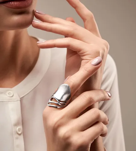 Miniatura 3 de Anillos de oro para mujer, anillo chapado en oro de 18 quilates, anillo grueso, banda de flores, diseño de máscara de cóctel, joyería para niñas