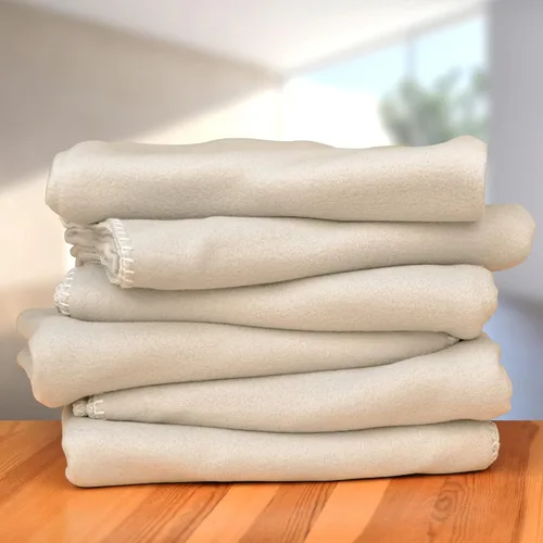 Miniatura 2 de Manta de Forro Polar a Granel, Mantas de Forro Polar Sólidas Ligeras Cálidas Suaves Acogedoras Aptas para Mascotas para Hogar Cama Sofá Sillón Beige