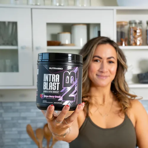 Miniatura 3 de NutraBio Intra Blast BCAA Polvo de Suplemento de Aminoácidos, Mezcla de Electrolitos e Hidratación, Intra, Pre Entrenamiento y Recuperación