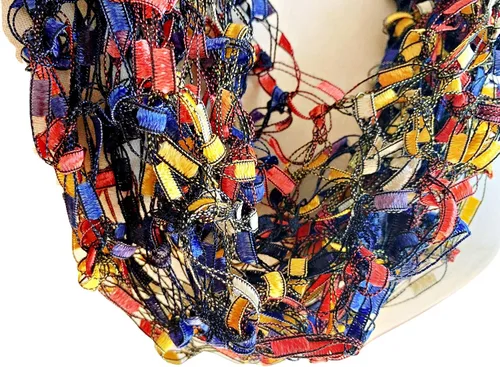 Miniatura 3 de Primary Colors Light Infinity Scarf, Necklace Scarf Infinity Scarf, Loop Scarf Light weight Scarf, Multicolored Cowl, Fiber Jewelry Single Loop