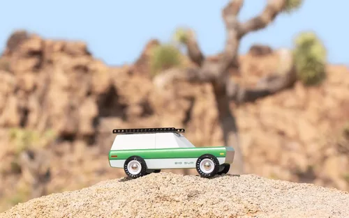 Miniatura 3 de Candylab Toys - Colección Americana - Big Sur Green - Juguete de coche de madera hecho a mano de primera calidad