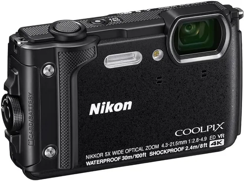 Cámara digital Nikon W300 resistente al agua con 3 pulgadas TFT LCD, Color negro