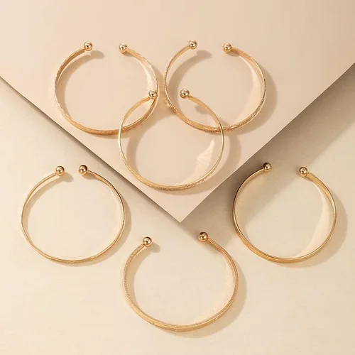 Miniatura 5 de FUTIMELY Stackable Gold Cuff Bracelets Bangle for Woemn,Boho Retro Grace Temperament Wide Face Bracelet Sets,Totem Embossing Love Charm Bracelet