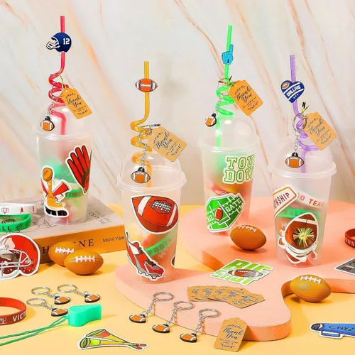 Miniatura 4 de Weysat Juego de 268 piezas de recuerdos de fiesta de fútbol para 24 personas, regalos de cumpleaños, tazas de golosinas con pajitas, llaveros