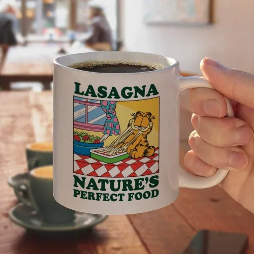 Miniatura 4 de GRAPHICS & MORE Garfield Lasagna The Perfect Food Taza de café de cerámica, tazas de regalo novedosas para café, té y bebidas calientes, 11 onzas