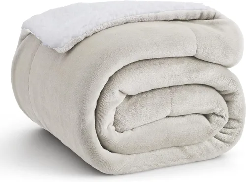 Miniatura 49 de Bedsure GentleSoft - Manta de forro polar Sherpa para sofá, manta de Navidad gruesa y cálida para invierno, manta de felpa suave y esponjosa como