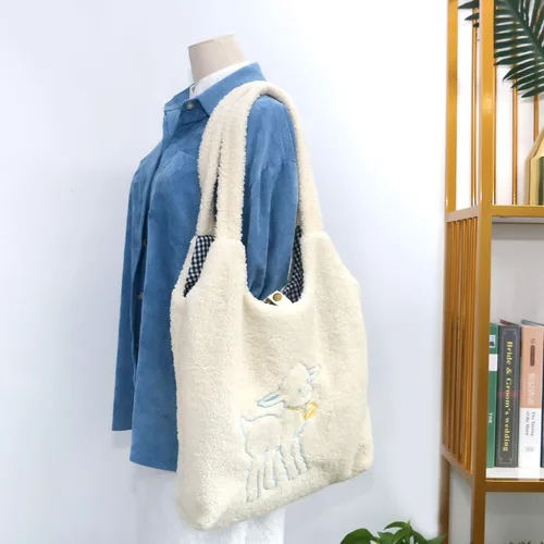 Miniatura 6 de UERRUAM Lindas bolsas de mano estéticas kawaii, bolsa de mano esponjosa, bolsa de piel sintética para mujer con bolsillos interiores