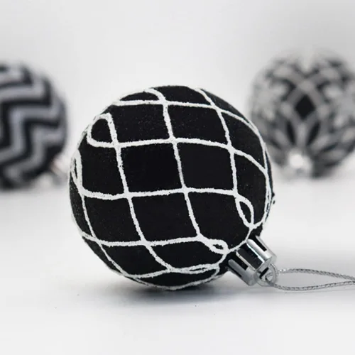 Miniatura 4 de Adornos de bola de Halloween en blanco y negro, mini decoraciones colgantes inastillables para árbol de Navidad, fiesta de vacaciones, decoración