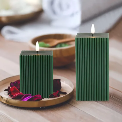 Miniatura 7 de Velas sin Llama Acanaladas Verde Oscuro con Control Remoto, Velas LED Cuadradas a Batería Juego de 2 Φ 3" H 4" 6