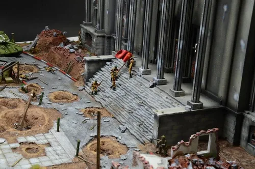 Miniatura 15 de Italeri 6195S Juego de batalla 1:72 1945 Fall of the Reichs, edificio, fabricación de modelos de soporte, manualidades, pasatiempos, pegado, kit