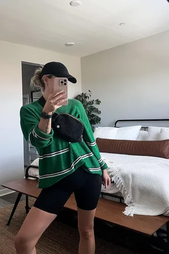 Miniatura 4 de SCUSTY Conjunto de 2 piezas para mujer, suéteres de rayas de otoño de gran tamaño, ropa de descanso, suéter de manga larga de punto acogedor
