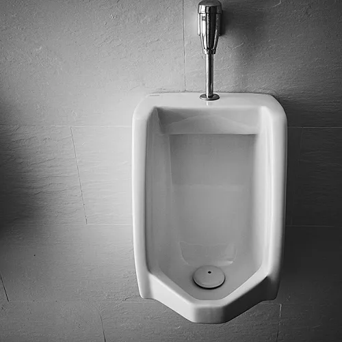 Miniatura 4 de MISTY Bolex Limpiador de inodoros y limpiador de urinarios - 32 oz (Caja de 12) - 1038799 - Fórmula concentrada para una limpieza potente para baños
