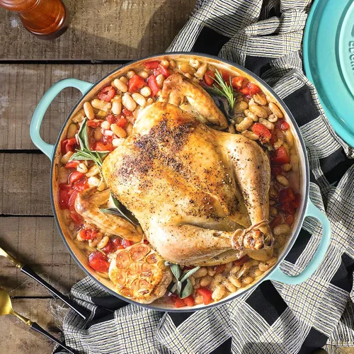 Miniatura 8 de EDGING CASTING Horno holandés de hierro fundido esmaltado con cazuela poco profunda con doble asa, 3.8 cuartos de galón, azul pavo real
