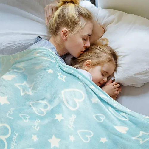 Miniatura 6 de Manta que brilla en la oscuridad con corazones y estrellas, regalos para niñas, mujeres y mamás, manta azul suave y cálida para niñas, regalos